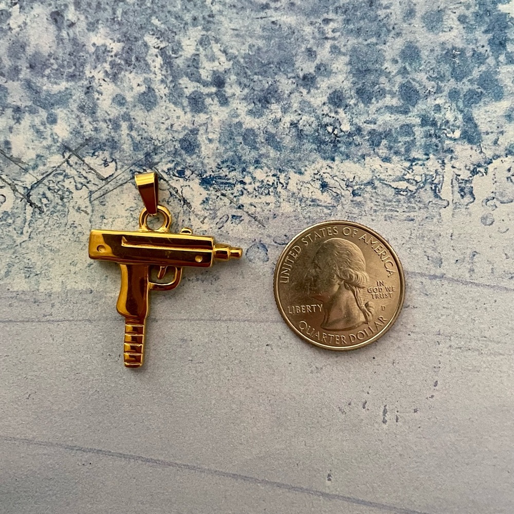 BOHOMOON GUN PENDANT- GOLD